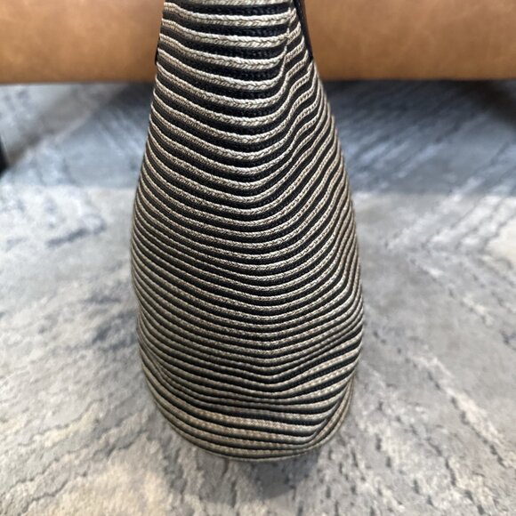 Eric Javits Stripe Black & Beige Straw Leather Tote Handbag - Picture 7 of 12